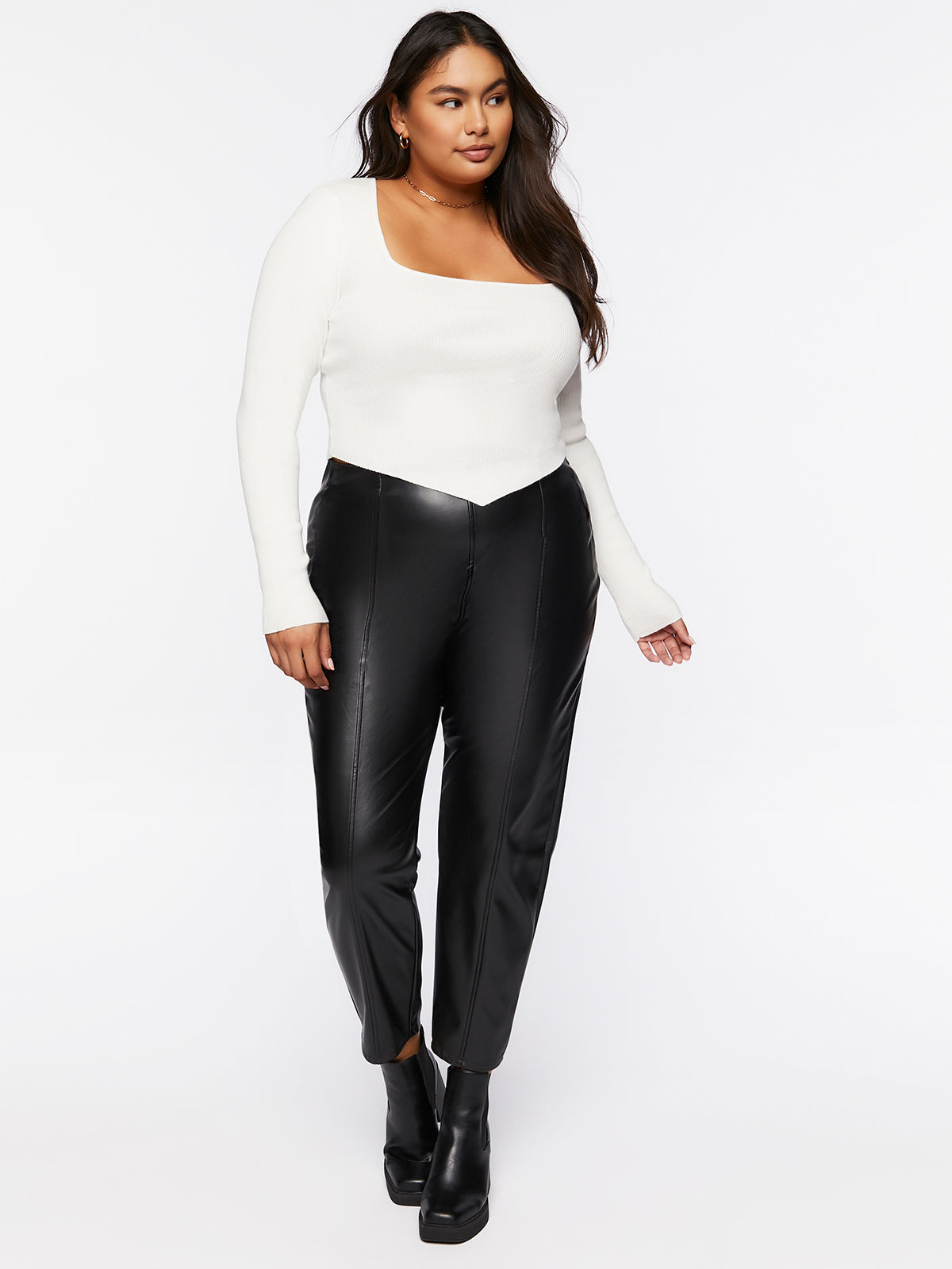 מכנסיים במראה עור PLUS SIZE- FOREVER 21|פוראבר 21