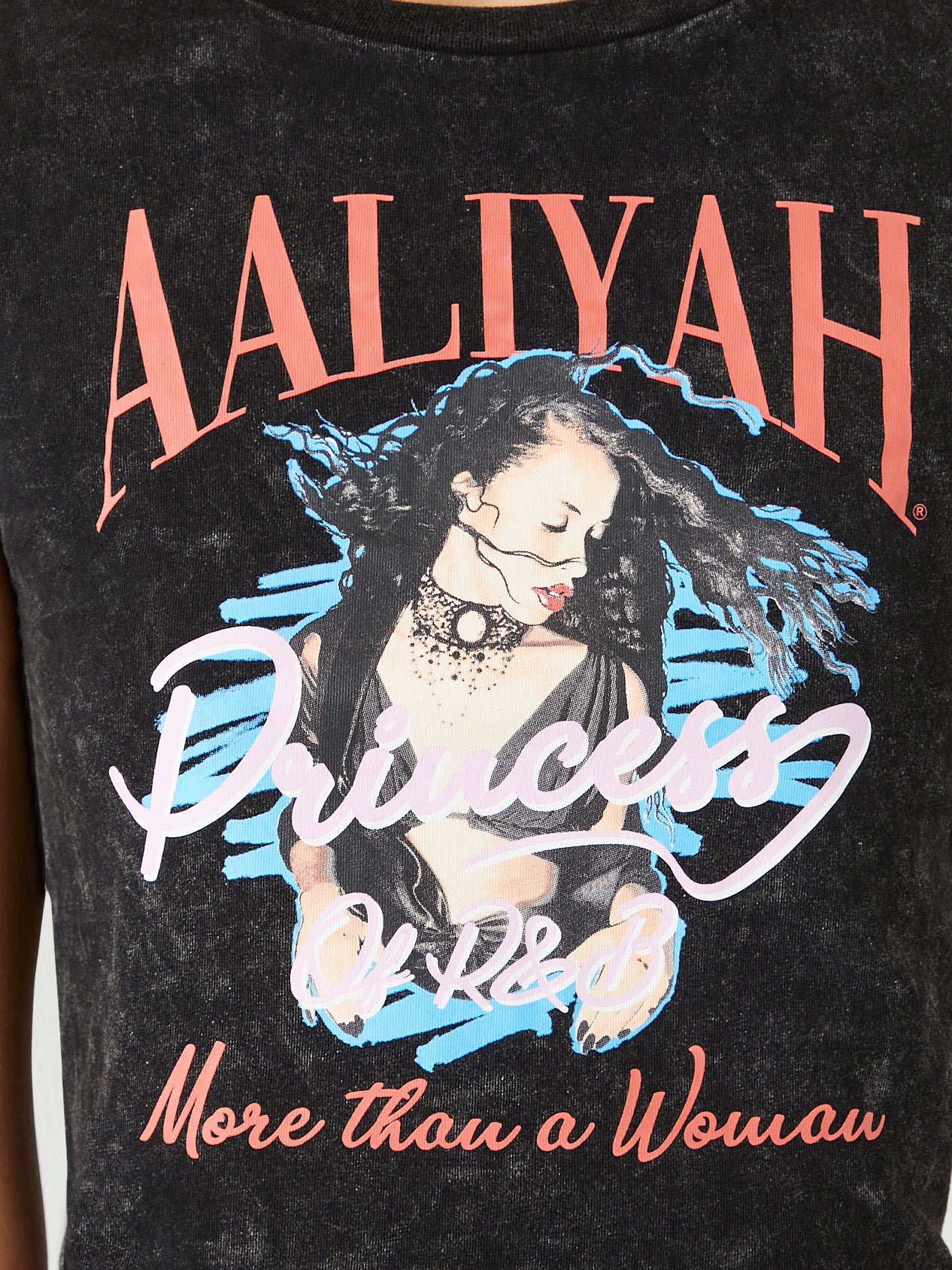 טי שירט בייבי עם הדפס "Aaliyah" ועיצוב גרפי- FOREVER 21|פוראבר 21